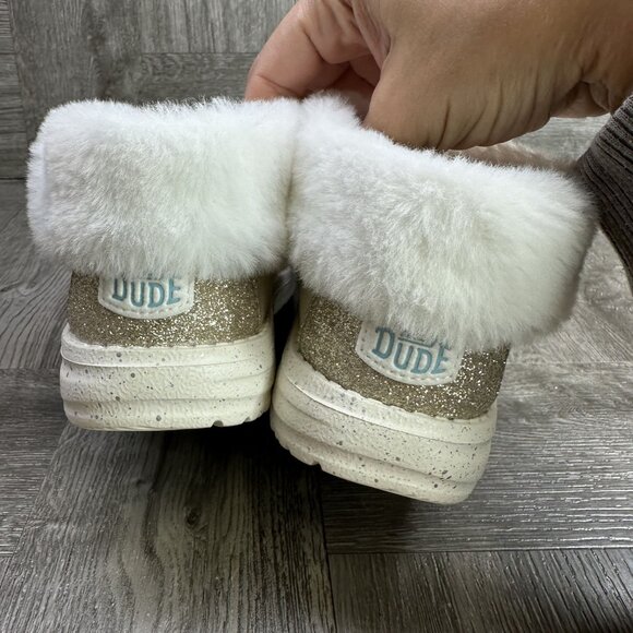 Hey Dude Wendy Fold Youth size 2 Metallic Shine Ivory Slip On Shoes - Picture 6 of 8